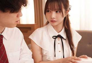 Chị Gia Sư Dễ Thương Hỗ Trợ Em Lần Đầu Trải Nghiệm